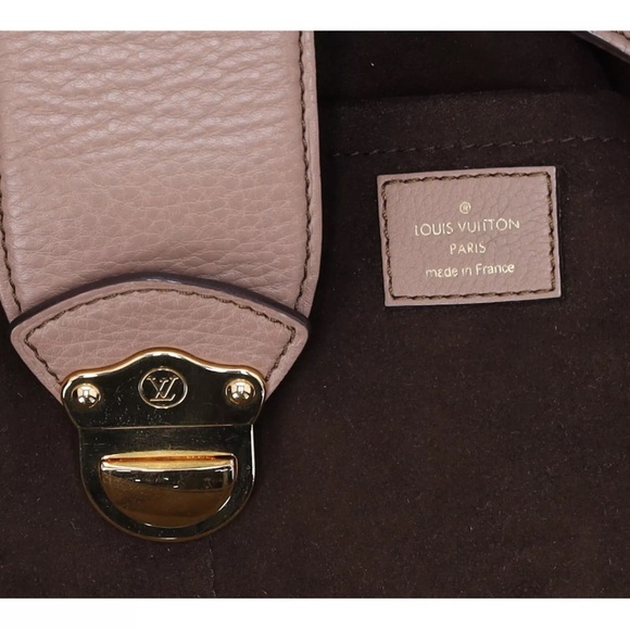 Louis Vuitton Monogram Mahina Solar PM Shoulder Bag M93445 Poudre Taupe Leather - Picture 13 of 13